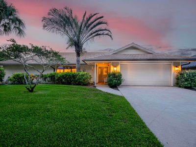 18402 Lake Bend Drive, Jupiter, FL, 33458