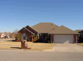 18120 Chestnut Oak Dr, Edmond, OK 73012