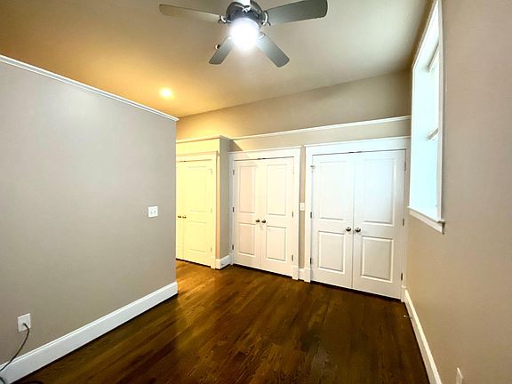 Bedroom - with double closets!