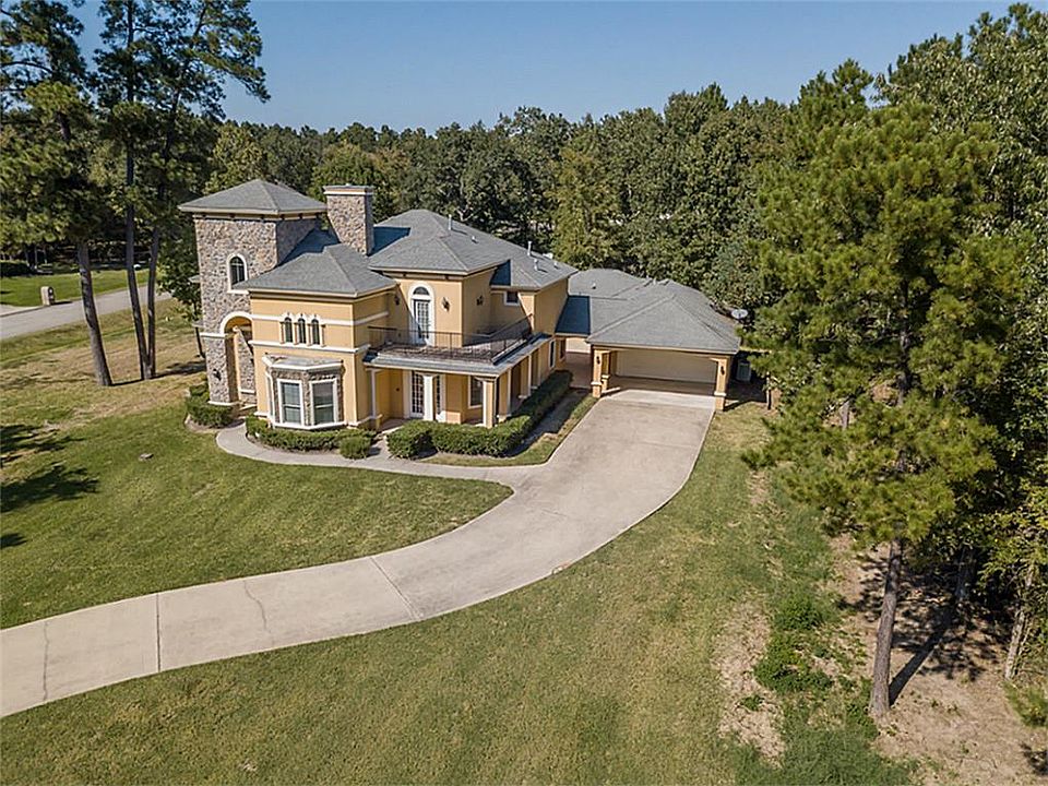 1st image of 11461 Lake Oaks Dr