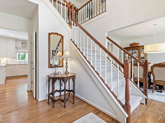 3rd image of 2127 Corsican Cir