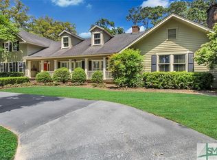 226 Commodore Dr, Savannah, GA 31410