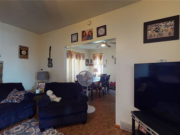 3rd image of 1019 E 12th St