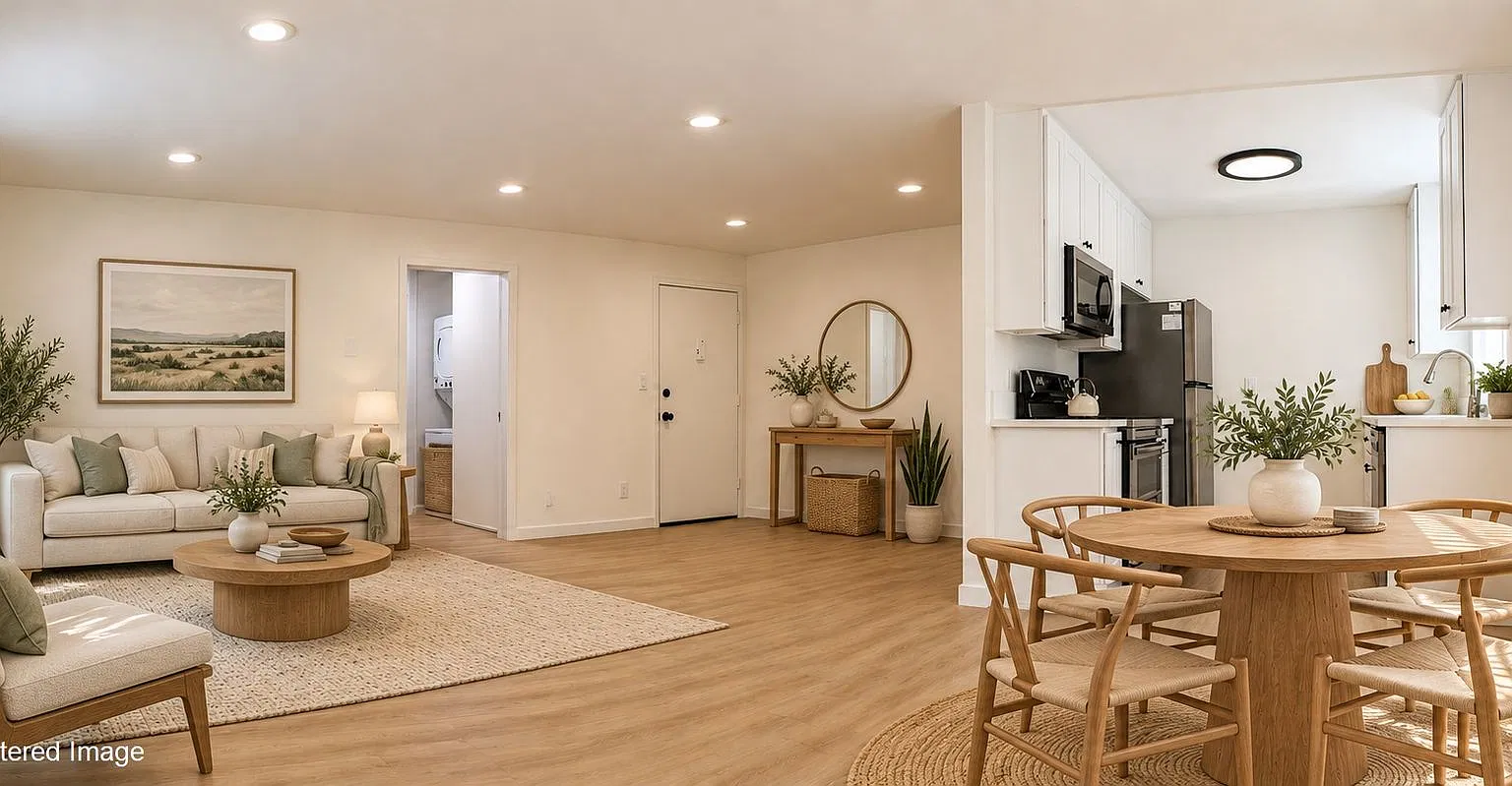 12756 Moorpark — Photo 1
