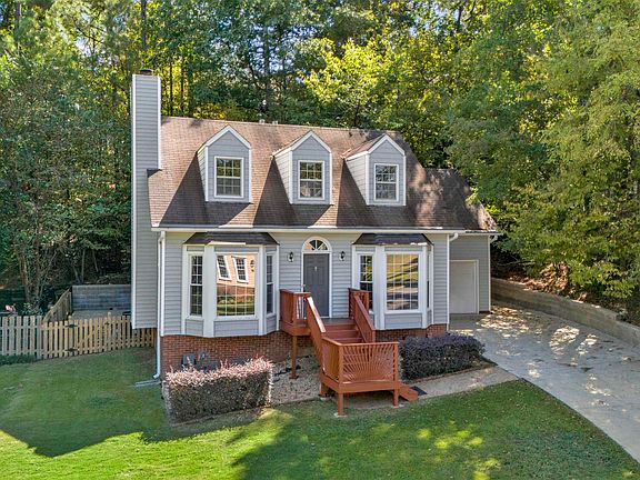 3rd image of 3308 Brookview Trce