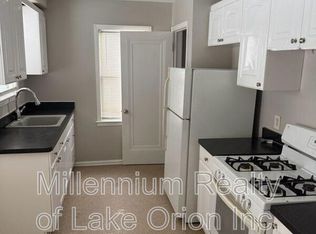 14663 Jacob Ave, Eastpointe, MI 48021