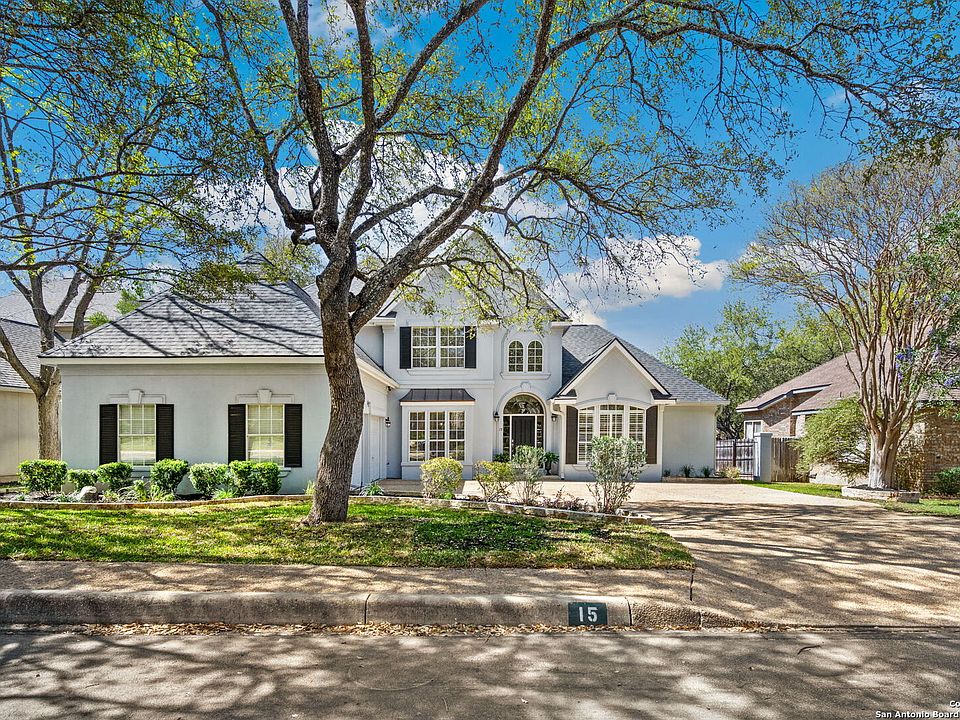 1st image of 15 Inwood Elms