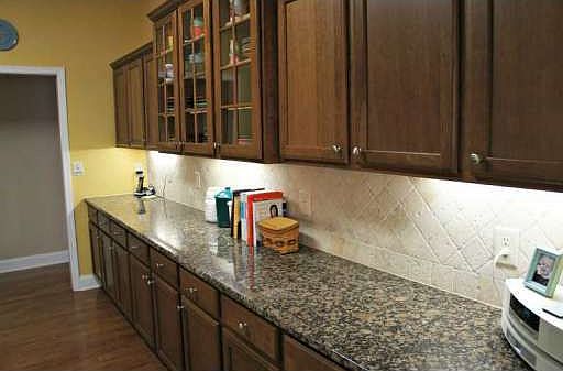 5th image of 2440 Hickory Station Cir