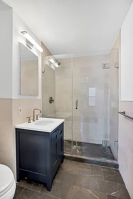 Rented by Compass | media 18