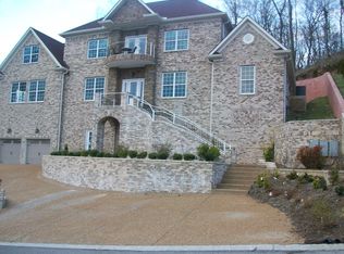 7088 Willowick Dr, Brentwood, TN 37027