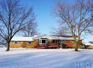 15814 Beechwood Rd, Findlay, OH 45840
