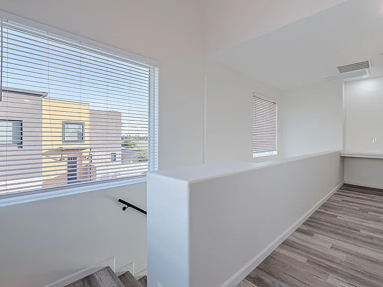 55 W Thomas Ln — Photo 14