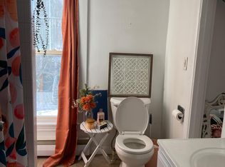 31 Saunders St #2, Portland, ME 04103