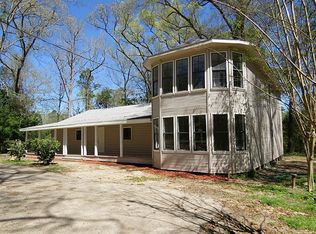 15923 McKay Rd, Willis, TX 77378