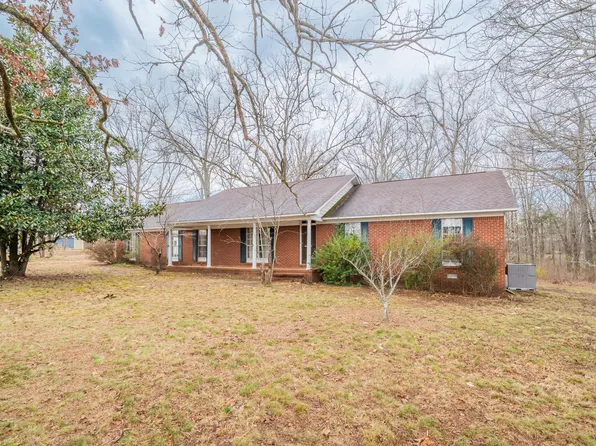 10057 Highway 22 S, Michie, TN 38357