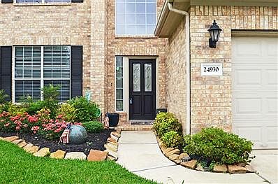 2nd image of 24930 Lakecrest Manor Dr