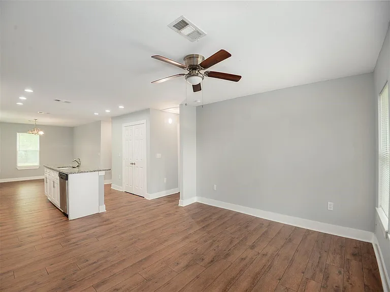 7815 Jester St — Photo 7