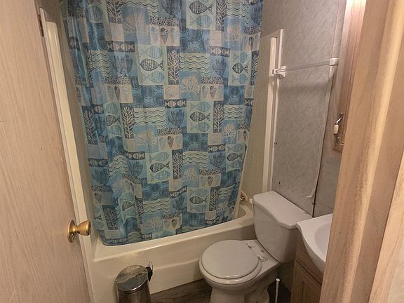 3rd image of 25 D St #25