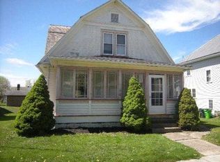 42 4th St SE, Carrollton, OH 44615