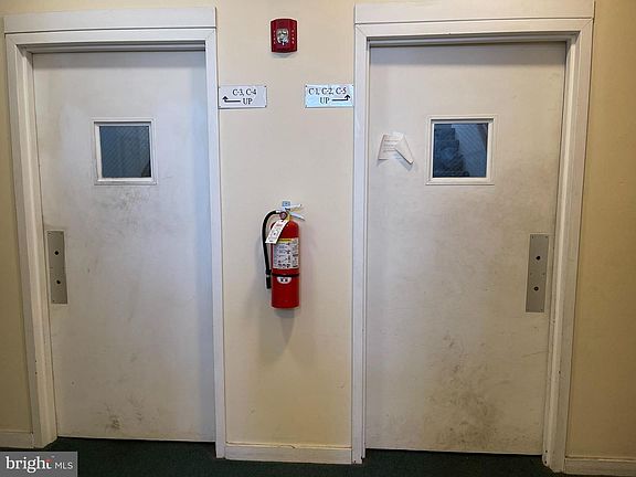 2nd image of 3412 Union Ave Unit C4