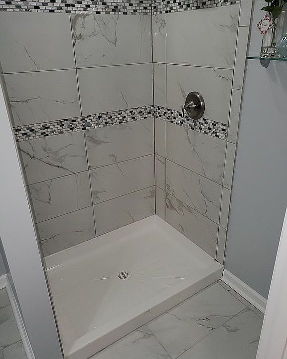 1st image of 7703 Starshine Dr
