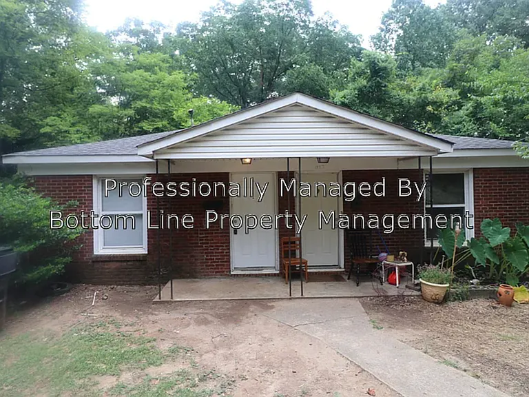 1827 Vinton St #A — Photo 1