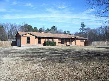 1st image of 387 McClain Dr