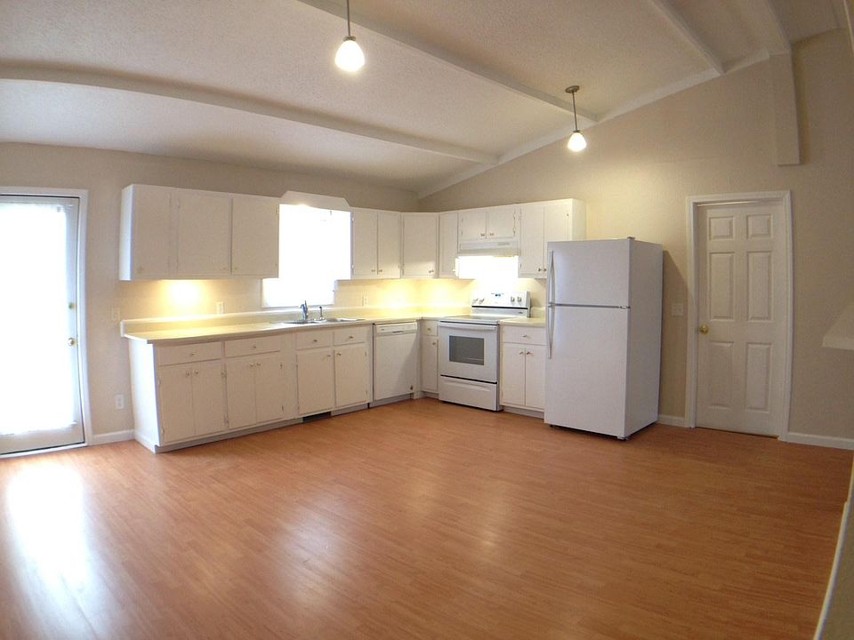 1st image of 331 Chillicothe Ln