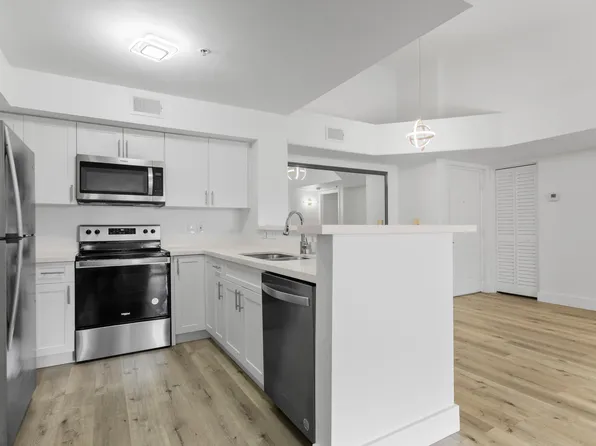 2113 Renaissance Boulevard #306, Miramar, FL 33025