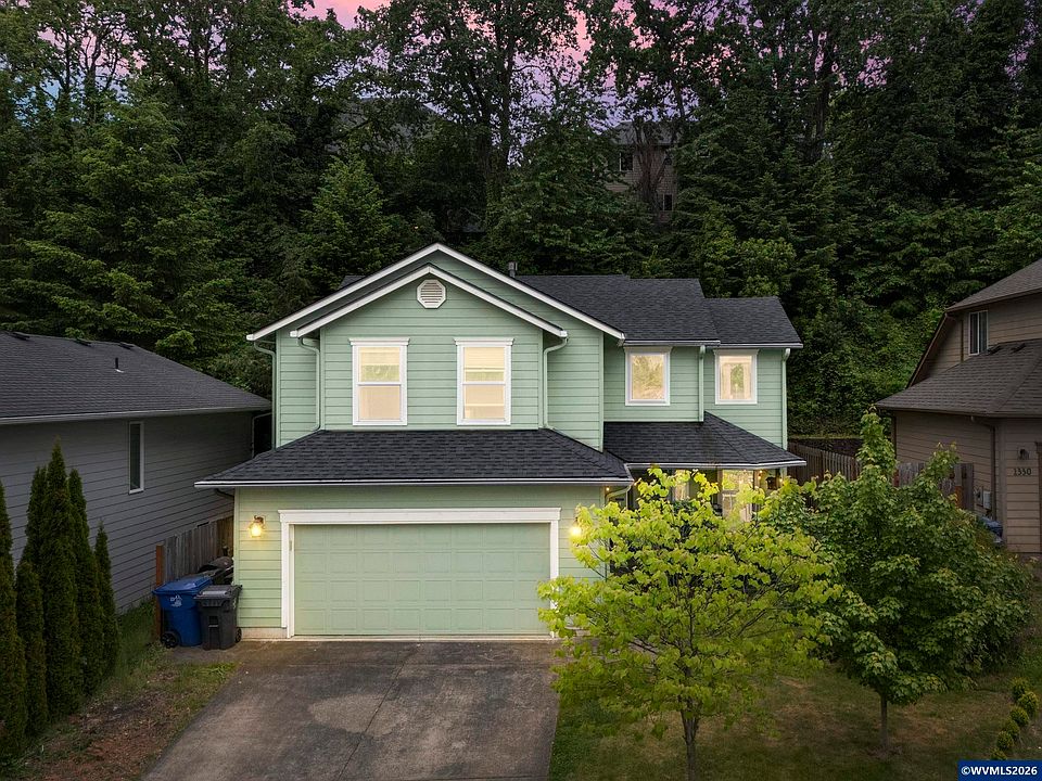 1st image of 1340 Classico Ct SE