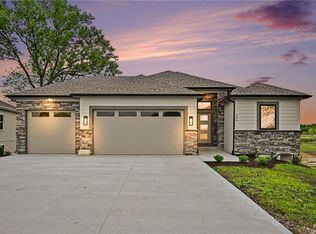 696 Salem Rd, Lawson, MO 64062