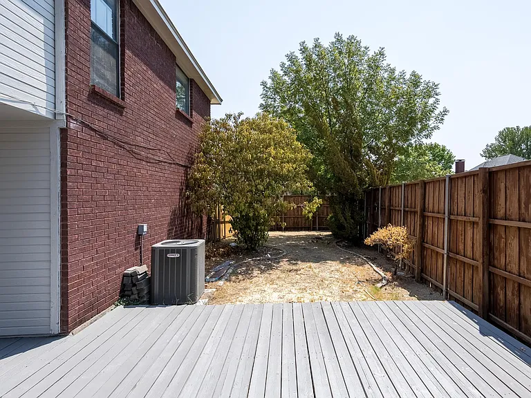 532 Lake Forest Dr — Photo 30