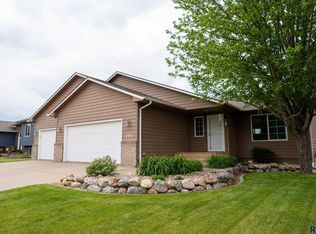 204 W Mountain Ash St, Brandon, SD 57005