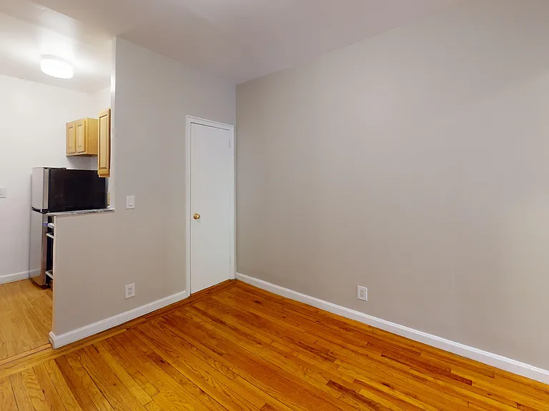 166 W 83rd St #1-C — Photo 7