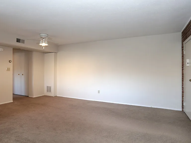 Parkview Estates — Photo 8