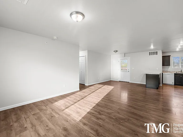 AP Properties — Photo 42