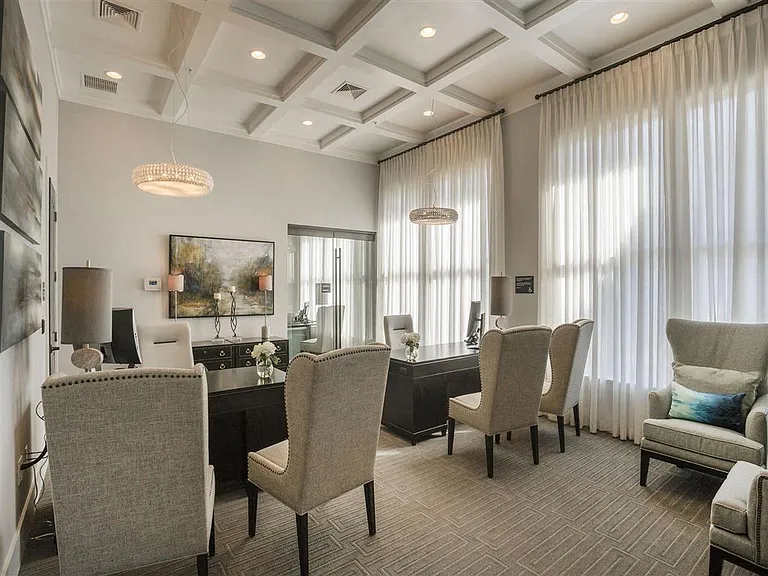Pointe at Prosperity Village Apartments — Photo 32