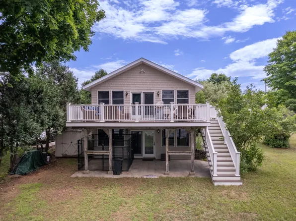 50 Keith Street, Livermore, ME 04253