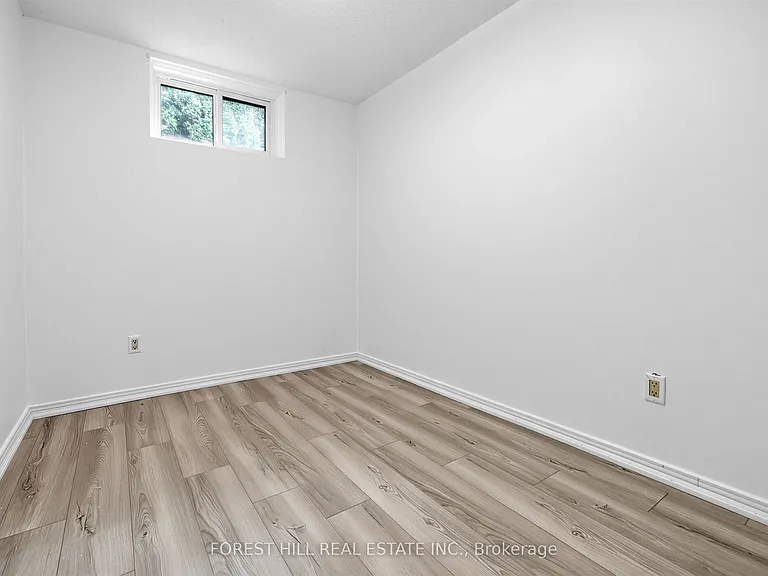 477 Cummer Ave — Photo 23