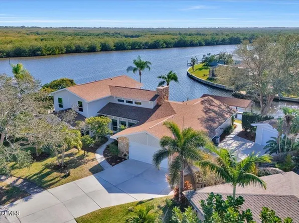 267 Via De La Reina, Merritt Island, FL 32953