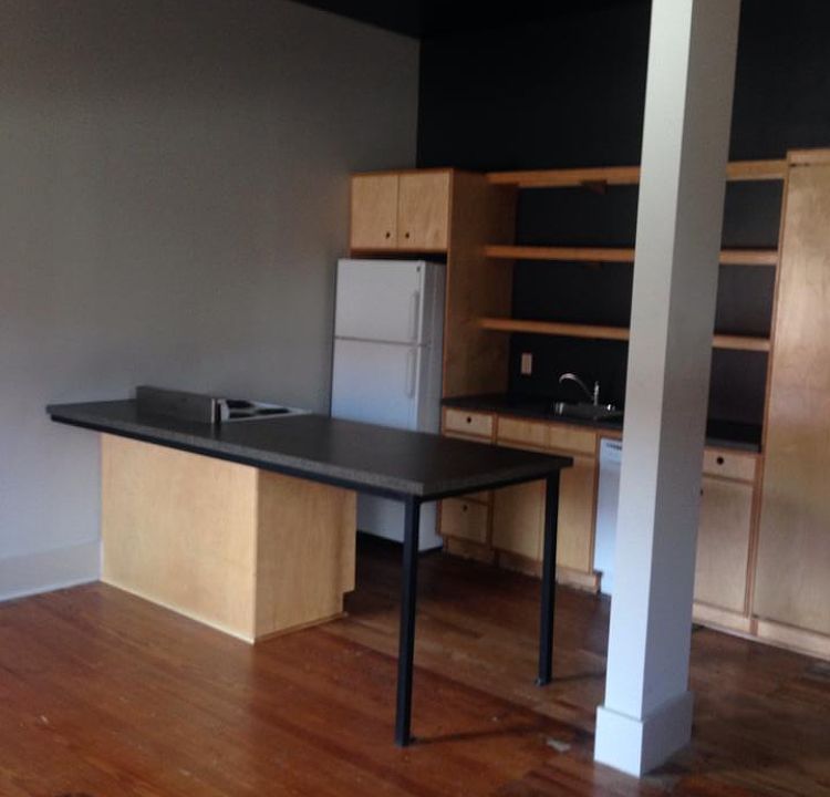 2nd image of 612 E Douglas Ave APT F