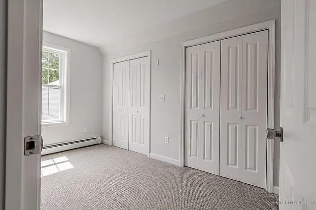 5 Eastman Ave — Photo 38