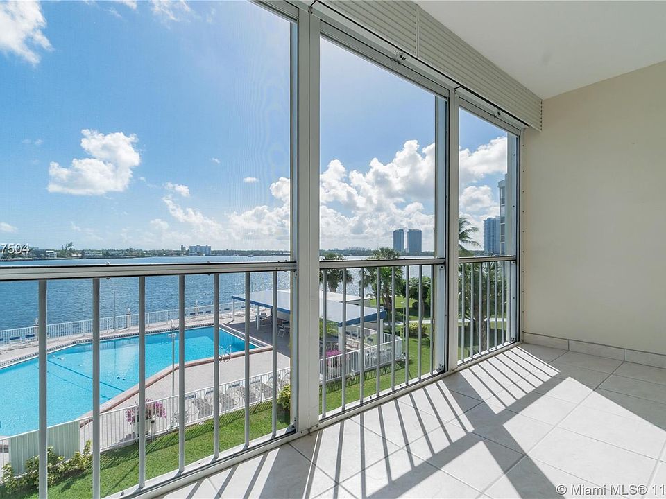 1st image of 3010 Marcos Dr APT R309