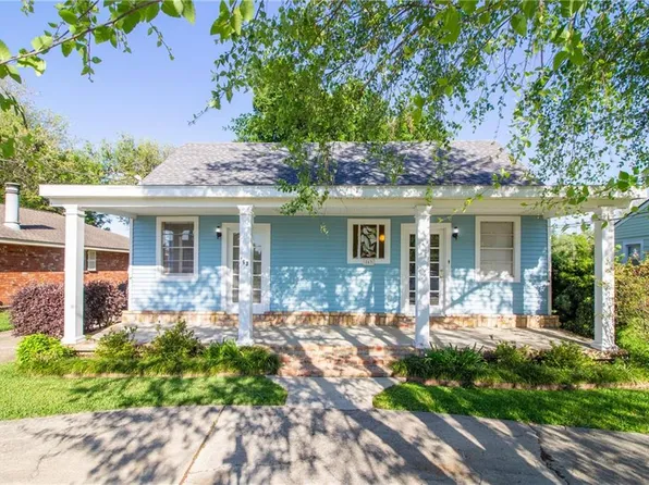 163 Destrehan Dr, Destrehan, LA 70047