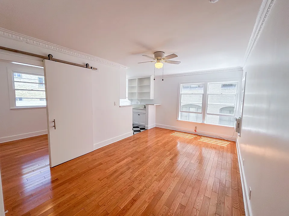 1620 N Normandie Ave #5