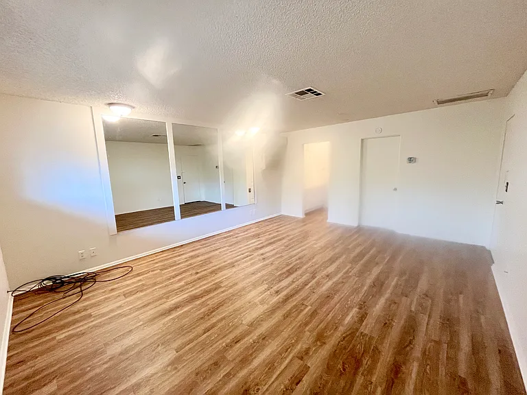 73370 Royal Palm Dr #3 — Photo 4