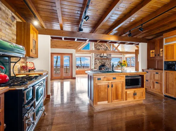 7269 Greening Blf Unit 19, Egg Harbor, WI 54209