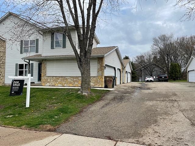 1st image of 1337 Glacier Hill Dr Unit 3