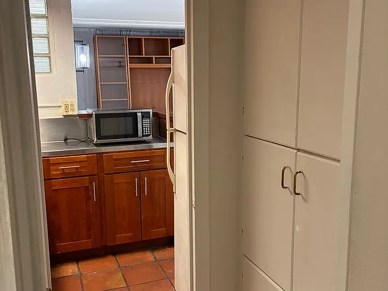 417 Namahana St #3 — Photo 10