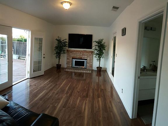 3rd image of 1108 Woodminster Dr